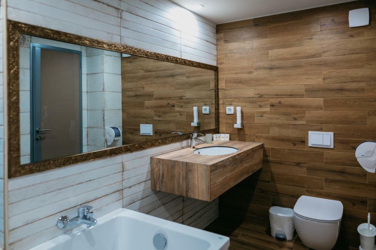 Hotel Leva - Vratsa Ngoại thất bức ảnh